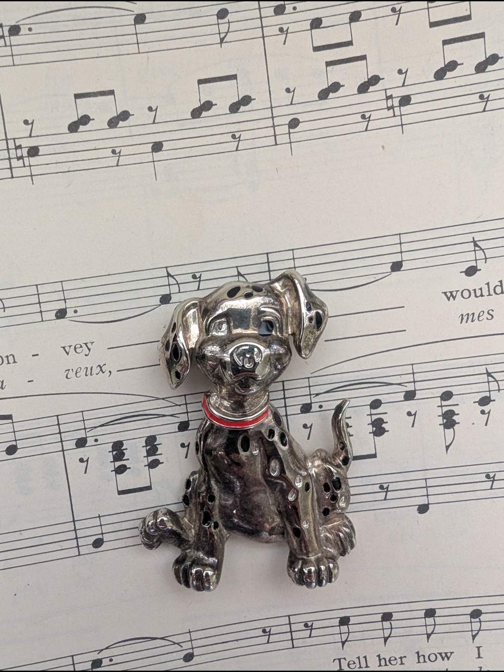 Silver 101 Dalmatians Dog Figurine with Red Collar Brooch